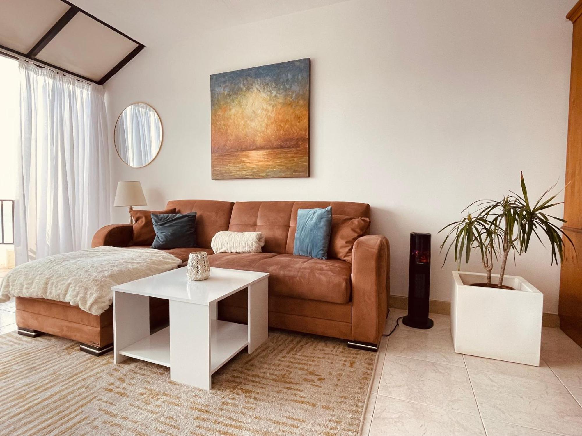 Seafront Apartment Terrace, Lounger & Panoramic Ocean Views 梅利哈 外观 照片